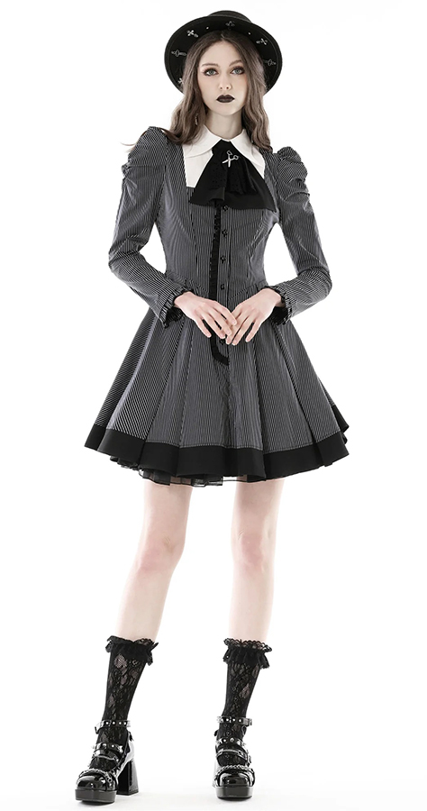 Robe patineuse rayée à jabot Robe patineuse rayée à jabot