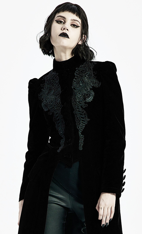 Manteau velours noir à broderies Manteau velours noir à broderies