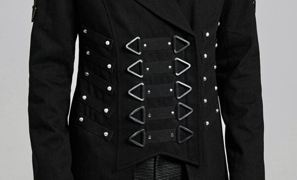 Manteau long à clous et spikes Manteau long à clous et spikes