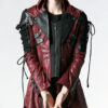 Manteau en faux cuir rouge avec laçages