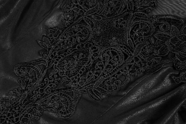 Robe longue en faux cuir brodé