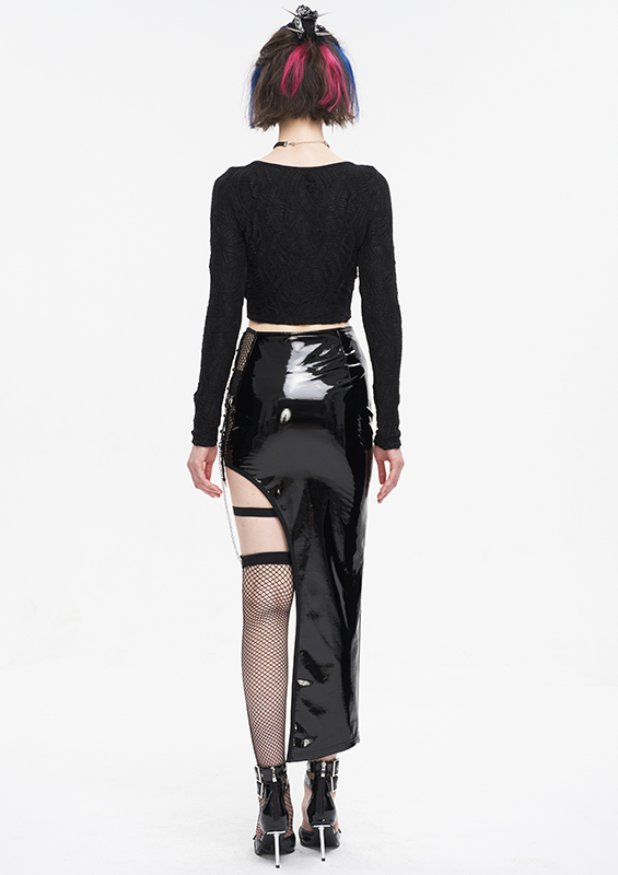 Haut court à chaîne et pentacle