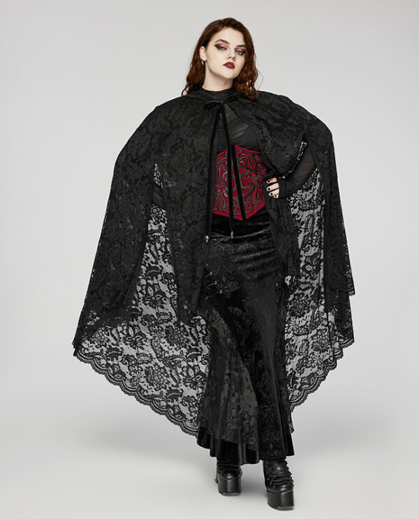 Cape à capuche en dentelle