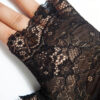 Mitaines en dentelle noire Mitaines en dentelle noire