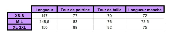Robe fendue à effet déchiré