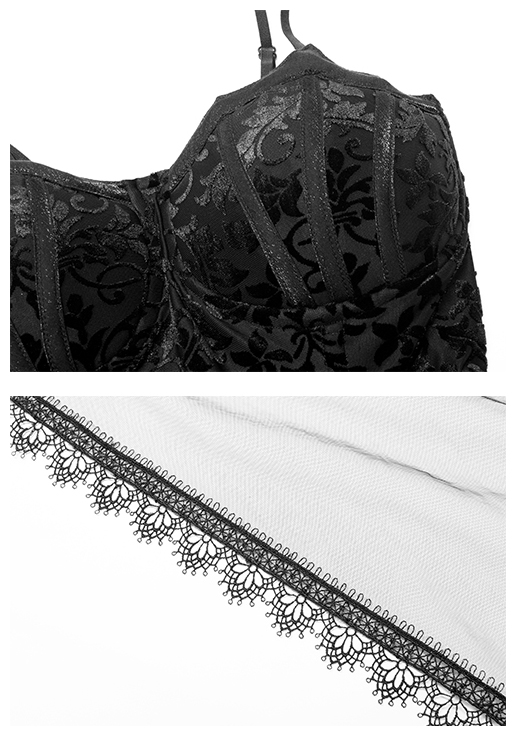 Robe de mariée en dentelle et satin à tournure