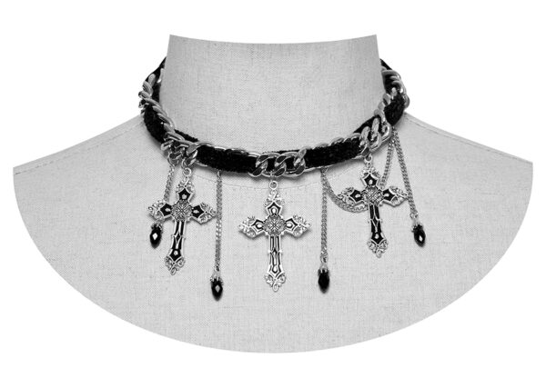 Collier ras de cou à pendentifs croix