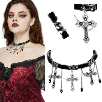 Collier ras de cou à pendentifs croix