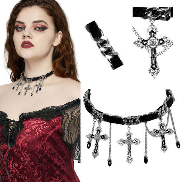 Collier ras de cou à pendentifs croix