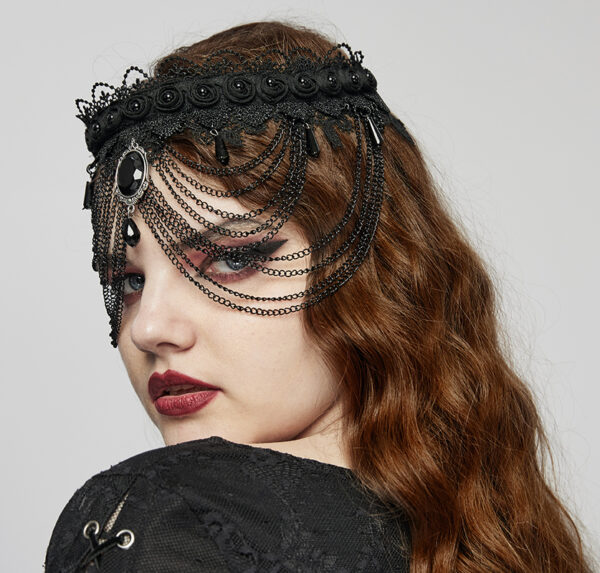 Collier diadème en broderie et chaînes Collier diadème en broderie et chaînes