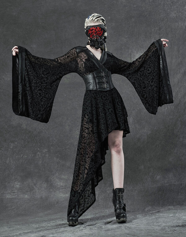 Veste robe kimono en dentelle avec Obi en cuir végan