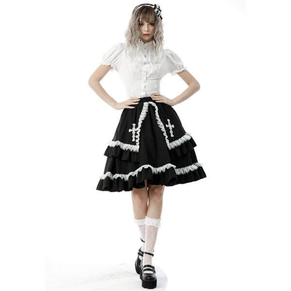 Jupe gothique lolita à croix et dentelle contrastantes