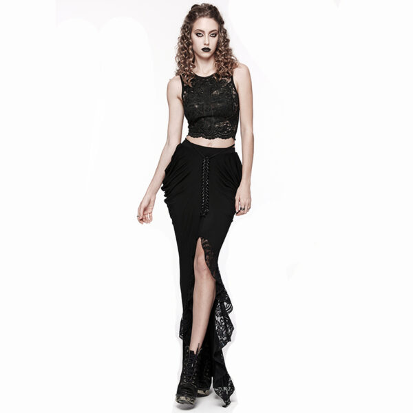 Jupe fendue et drapé à grosse chaîne