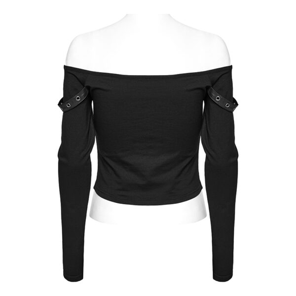 Haut à découpes et piercings Haut à découpes et piercings