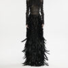 Jupe longue à plumes et sequins noire