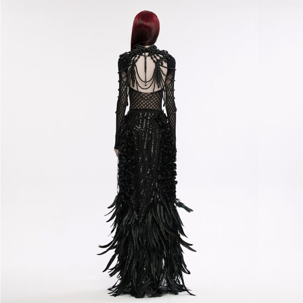 Collier plastron en perles noires à têtes de mort Collier plastron en perles noires à têtes de mort