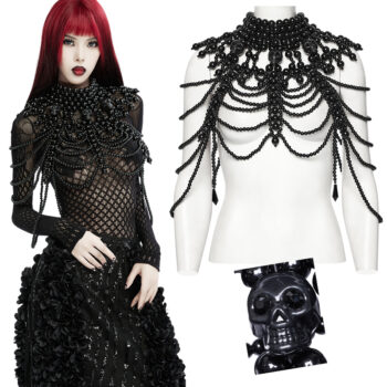 Collier plastron en perles noires à têtes de mort