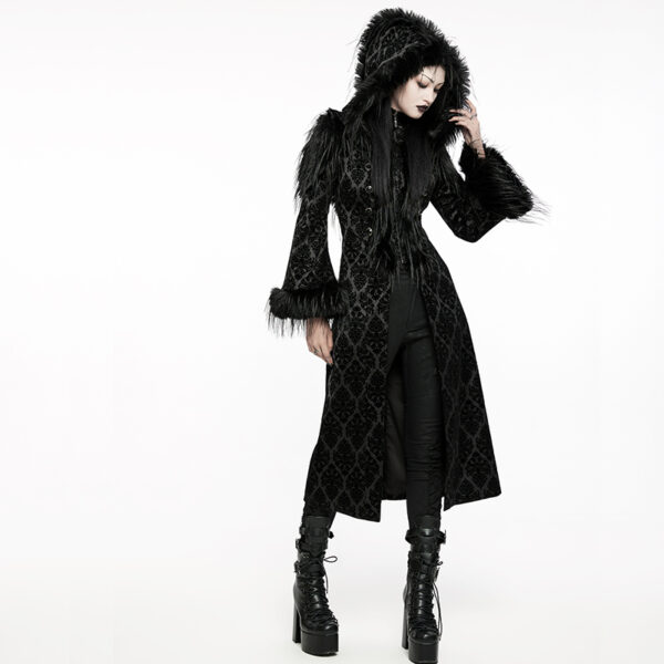 Manteau à motifs en velours et fourrure longue